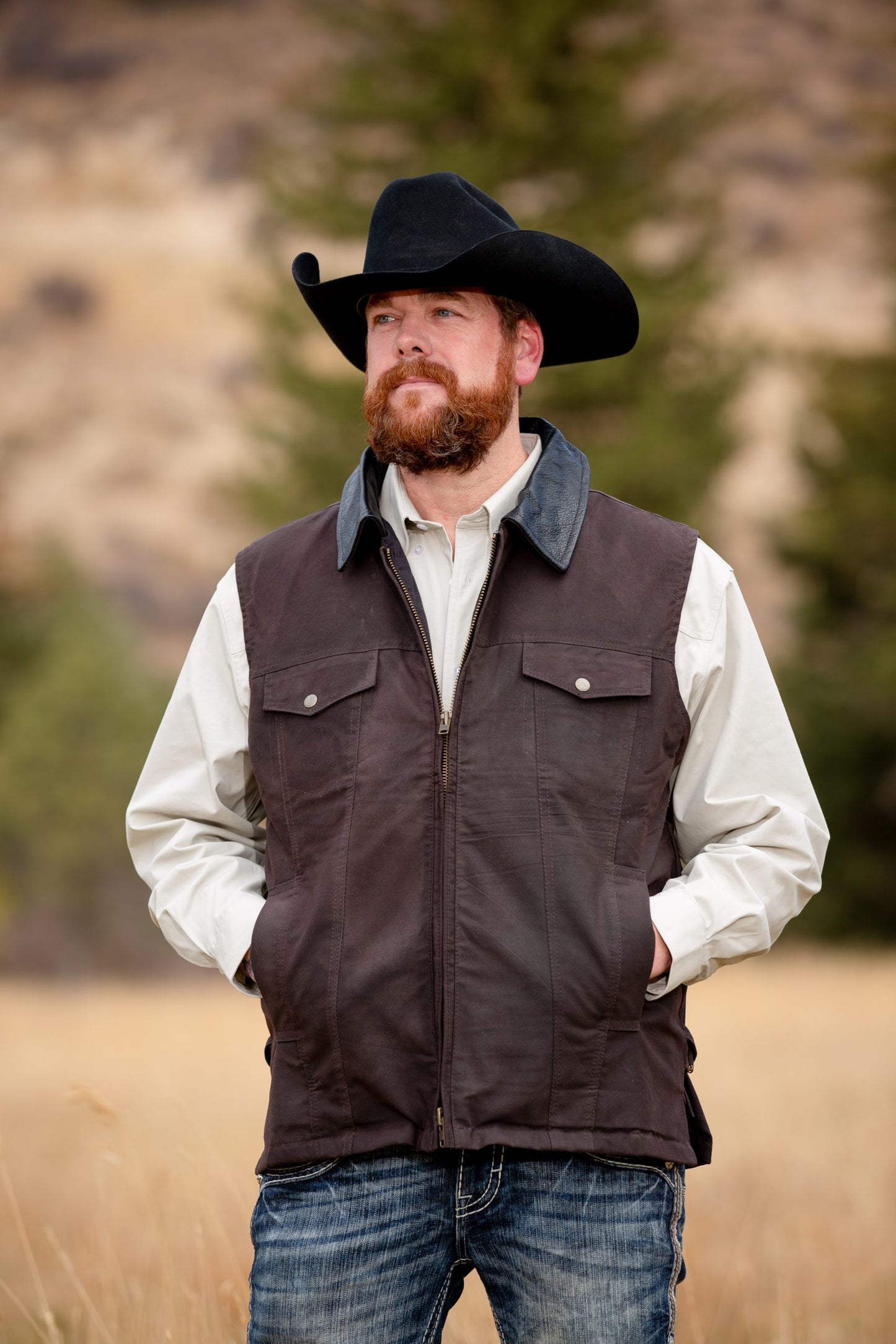 Oilskin Vest. Twill Tan