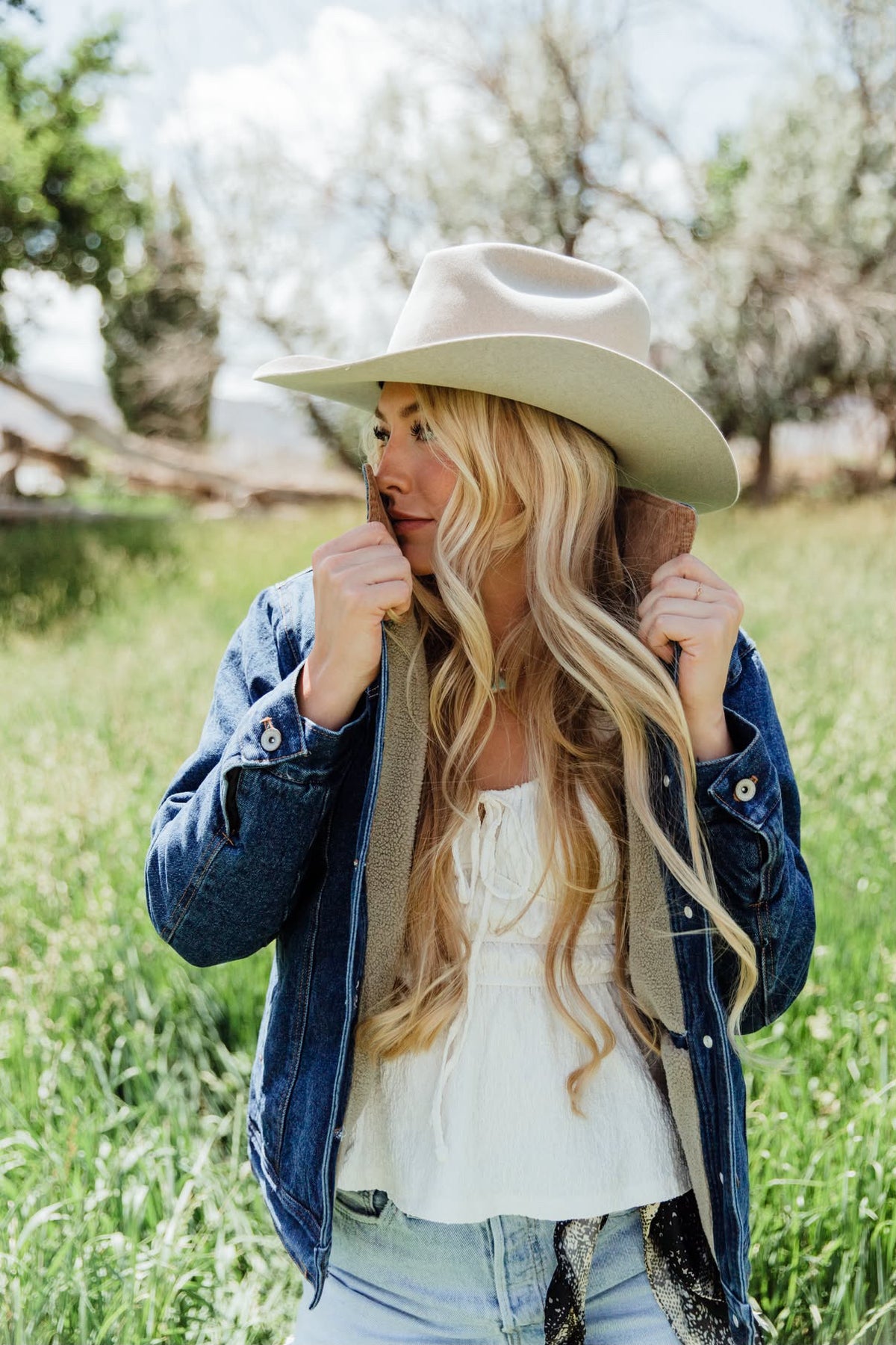 Women's Denim Sherpa Lined Jacket