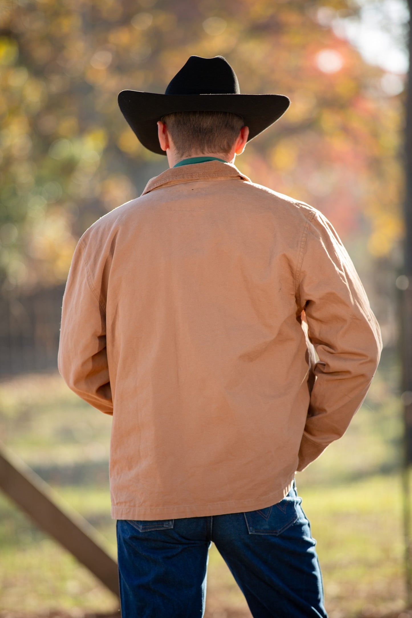 Brush Jacket Back Tan